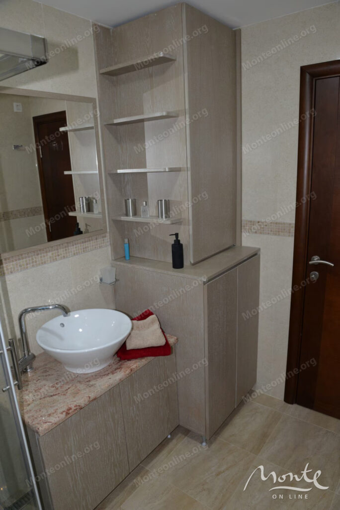 Luksuzni apartman sa 2 spavaće sobe i panoramskim pogledom na zaliv i Porto Montenegro 16