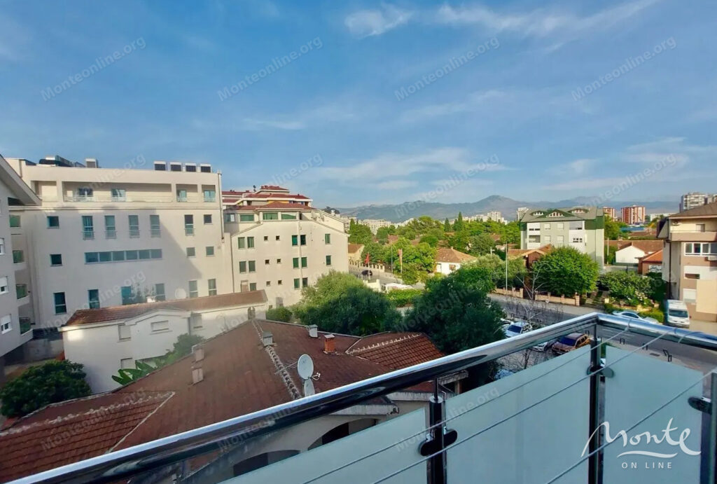 sovremennaya meblirovannaya kvartira s 2 spalnyami v podgoricze 16