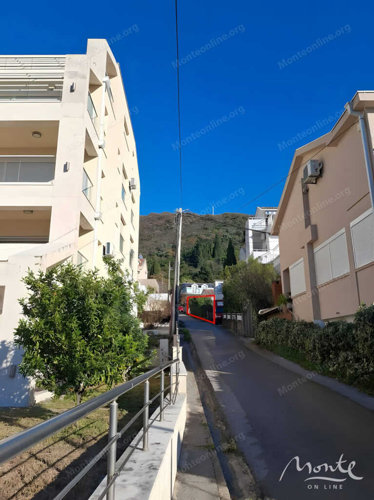 uchastok pod stroitelstvo v tivate donya lastva 05