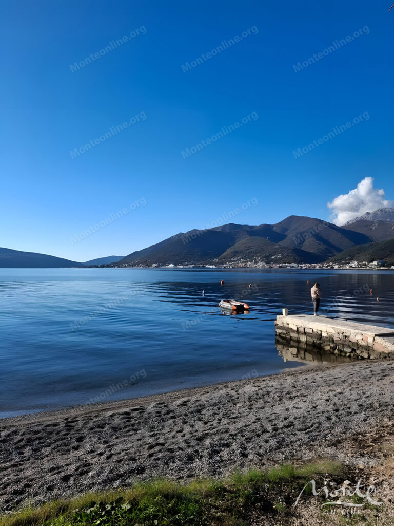 uchastok pod stroitelstvo v tivate donya lastva 06