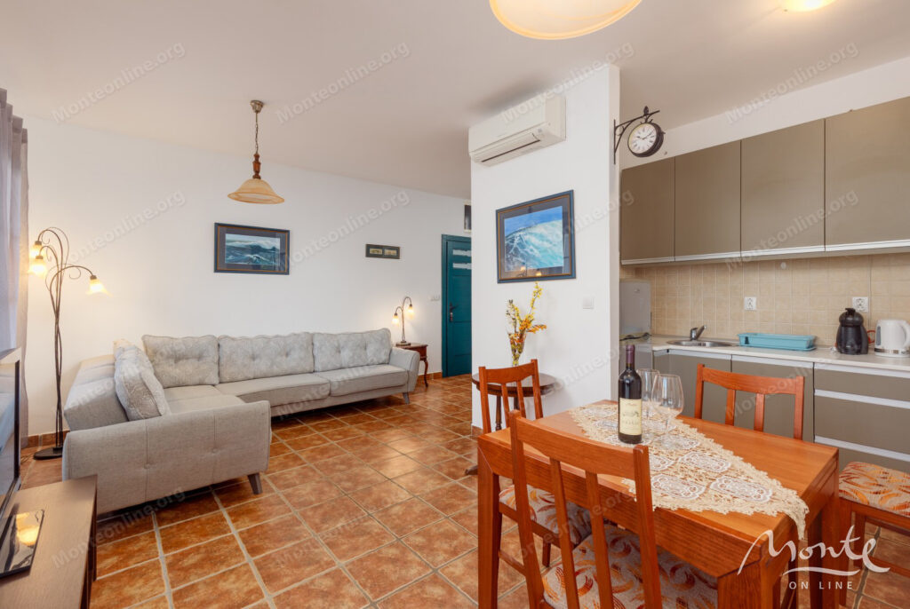 apartament adriatika v boka gardens kostanicza 04