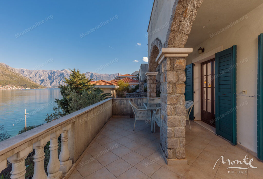 apartament adriatika v boka gardens kostanicza 12