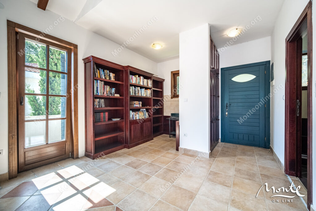 apartament venecziya v krasivom komplekse boka gardens kostanicza 21