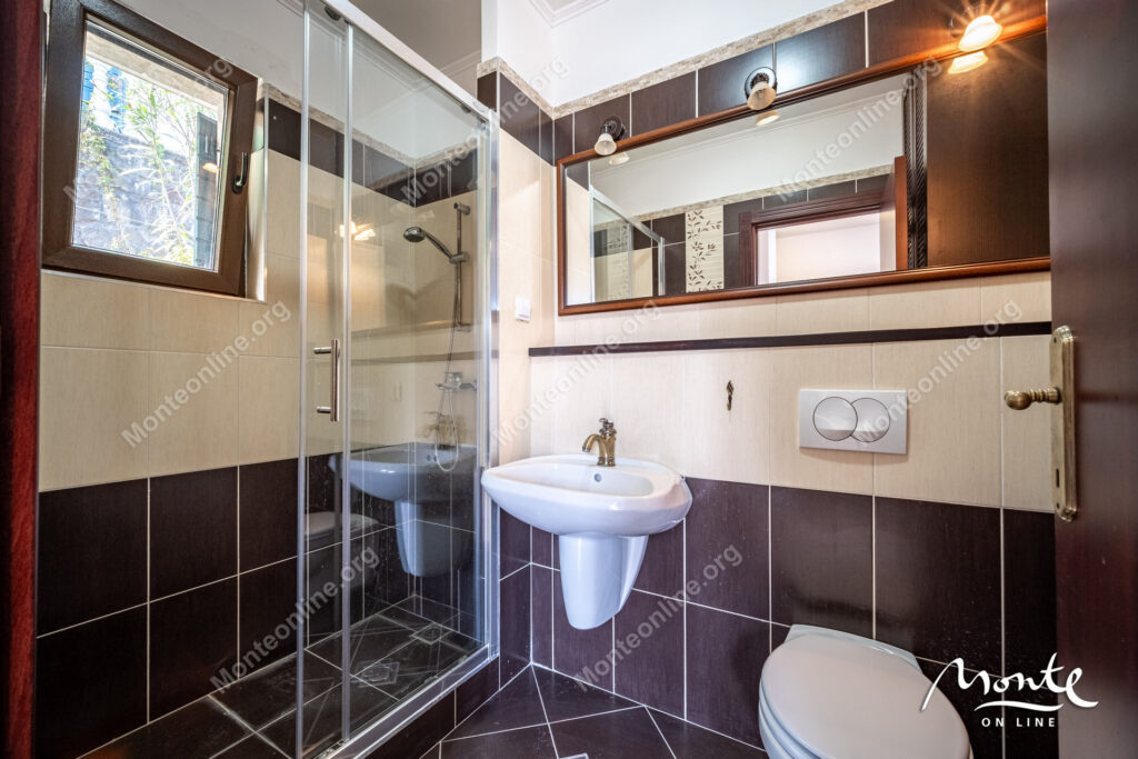 apartament venecziya v krasivom komplekse boka gardens kostanicza 24