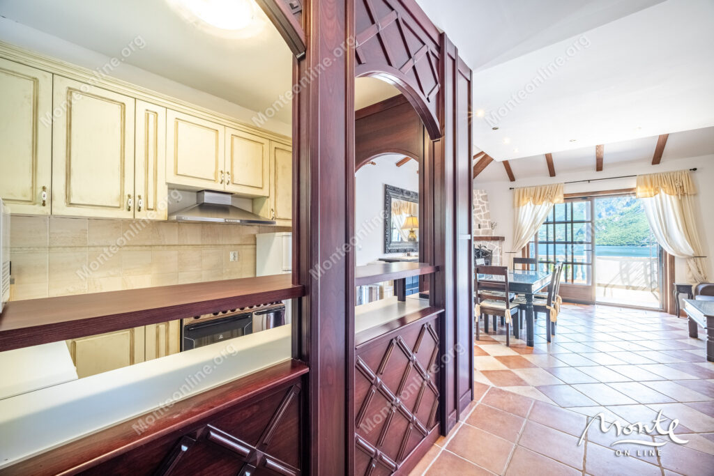apartament verona v boka gardens tam gde adriatika vstrechaetsya s istoriej 19