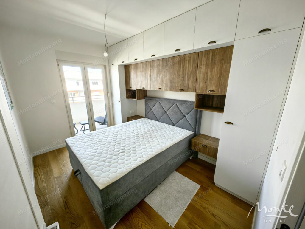 Moderan stan sa 1 spavaćom sobom u kompleksu Central Point Podgoricza 04