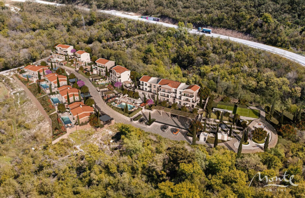 sovremennaya villa s bassejnom v eko komplekse v prigorode budvy 11