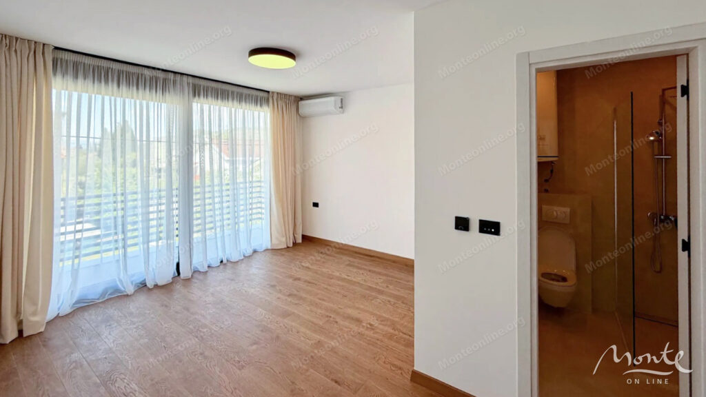 sovremennaya villa v prestizhnom rajone podgoriczy 04