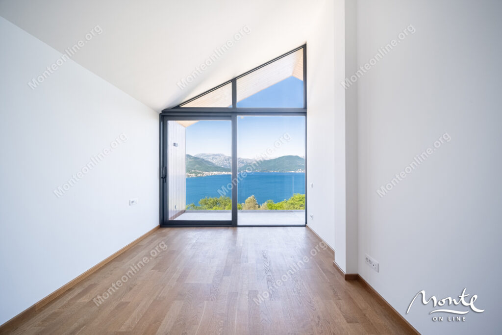 villa na poluostrove lushticza garmoniya prirody uedineniya i panoramnogo vida na more 05