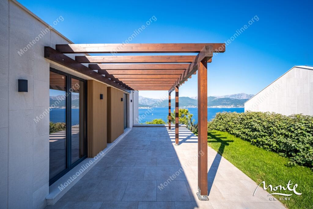 villa na poluostrove lushticza garmoniya prirody uedineniya i panoramnogo vida na more 19