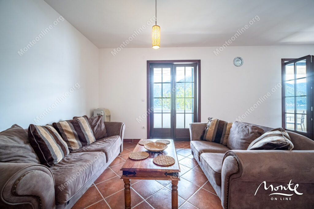 zhizn u vody apartament sicziliya v boka gardens s terrasoj i vidom na more 03