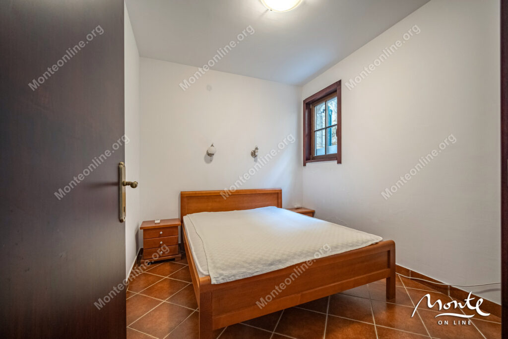 zhizn u vody apartament sicziliya v boka gardens s terrasoj i vidom na more 16