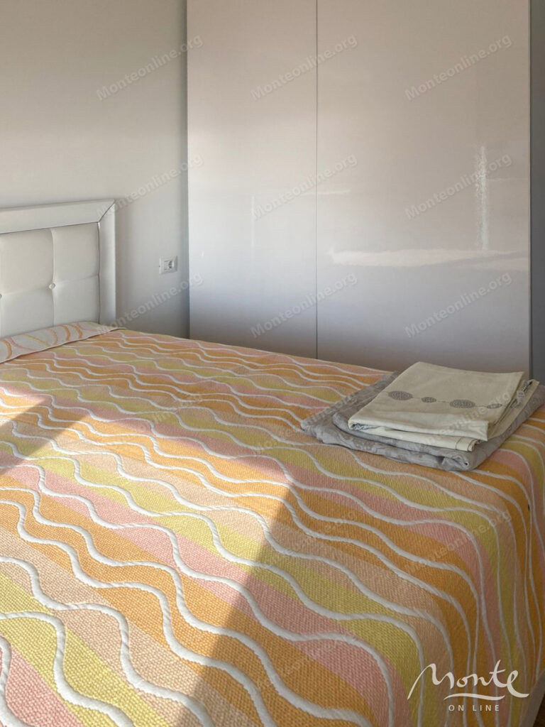 apartamenty s 2 spalnyami na pervoj linii morya s privatnym plyazhem 06