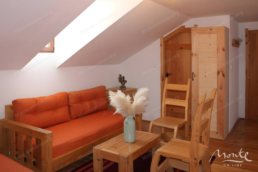dejstvuyushhij mini otel s 6 apartamentami nedaleko ot kolashina 07
