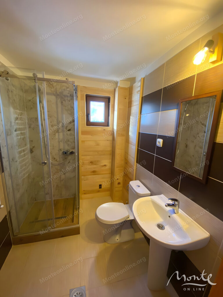 dejstvuyushhij mini otel s 6 apartamentami nedaleko ot kolashina 14