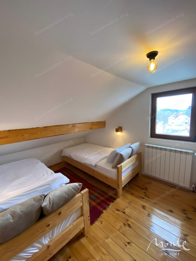 dejstvuyushhij mini otel s 6 apartamentami nedaleko ot kolashina 22