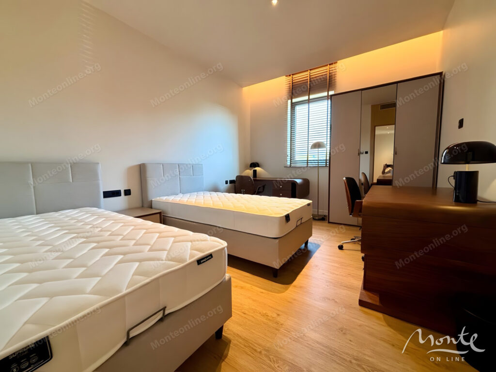 roskoshnaya kvartira s 3 spalnyami v boka place porto montenegro 12