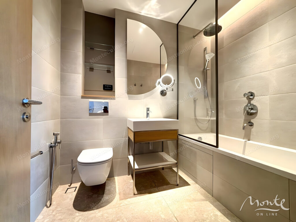 roskoshnaya kvartira s 3 spalnyami v boka place porto montenegro 21