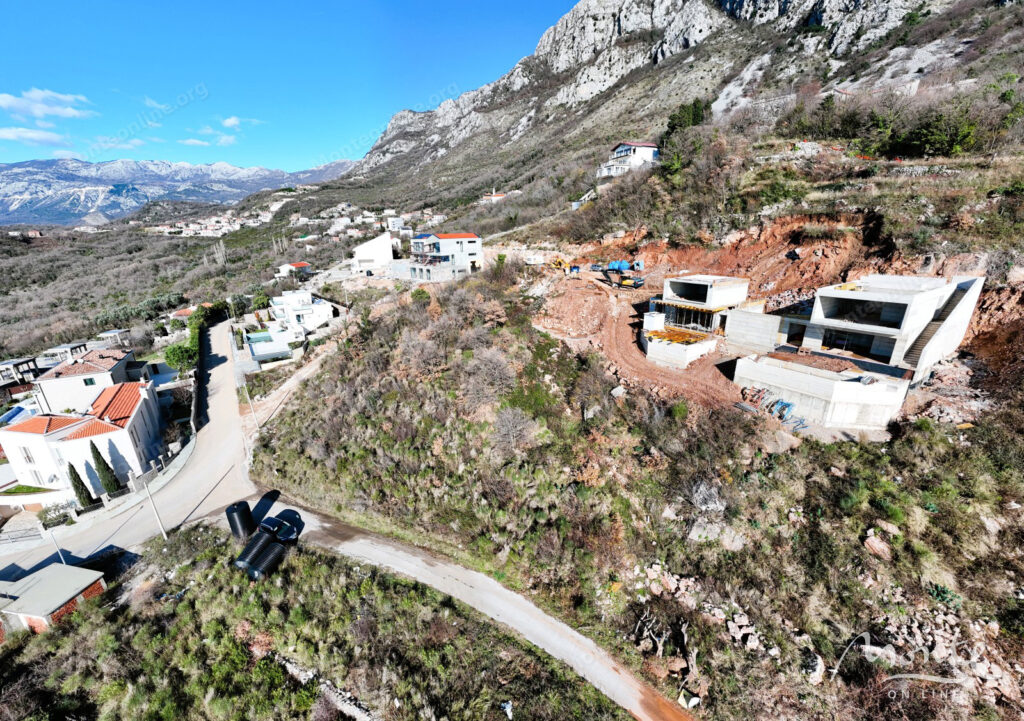 Urbanized plot with a view of the sea in Tudorovichi, Budva 04