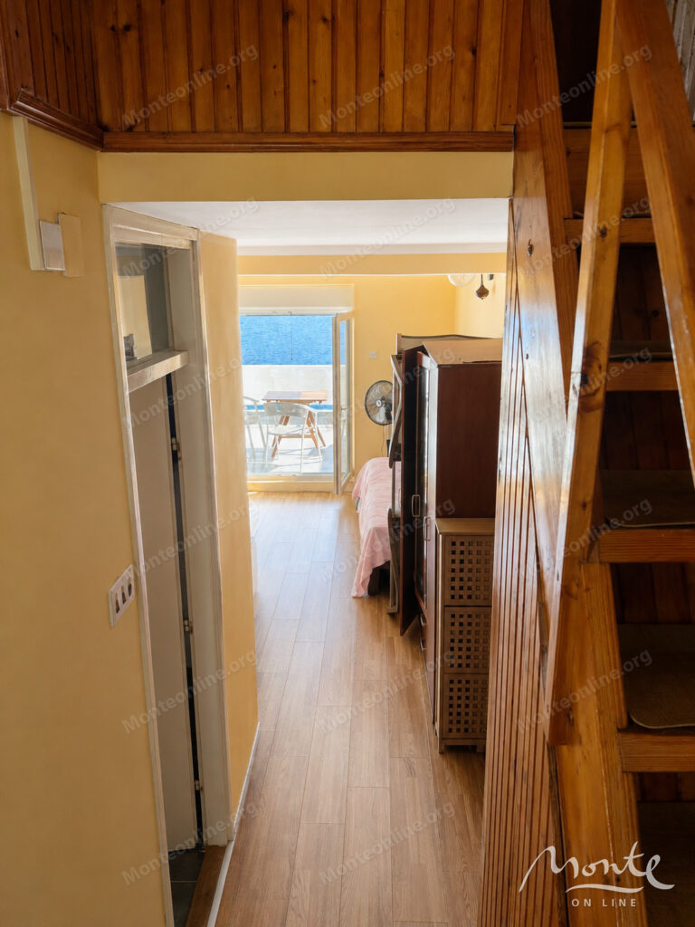 renovirovannaya kvartira s panoramnym vidom na boko kotorskij zaliv krashichi 10