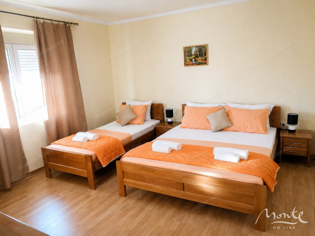 trehetazhnaya villa s bassejnom i vidom na more v dobra voda bar 10