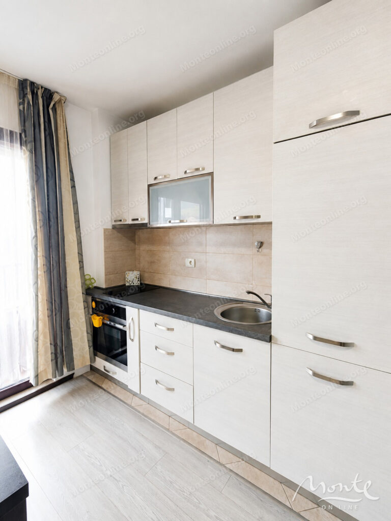 Cozy one-bedroom apartment in a new building in the very center of Budva 04