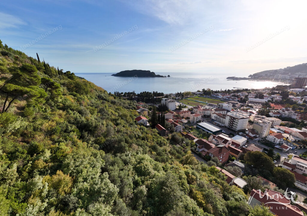 Land plot in Budva for construction, excellent location and view of more 01