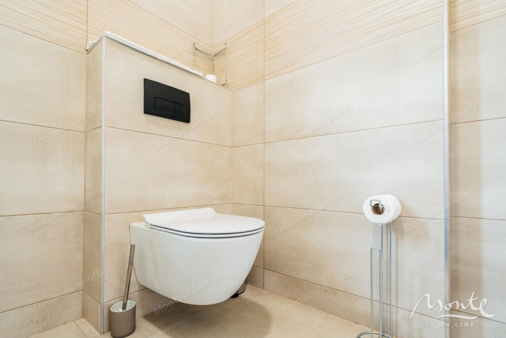 elegantnaya villa s bassejnom i panoramnym vidom na more v blizikuche budva 23