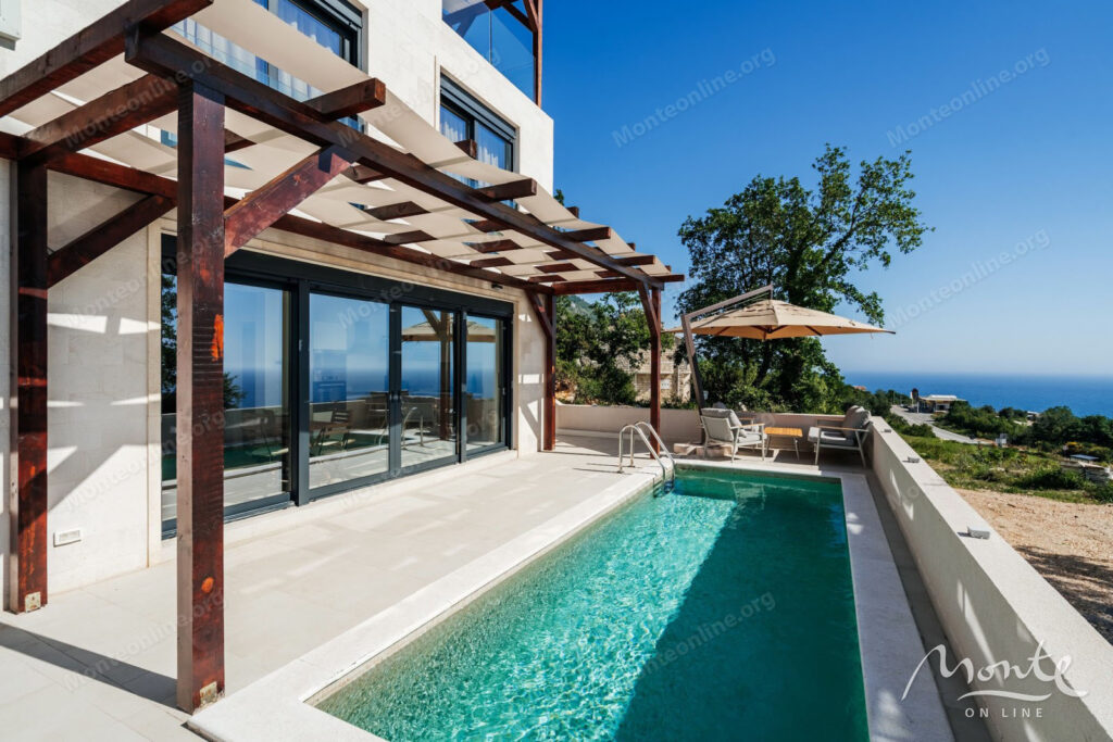 elegantnaya villa s bassejnom i panoramnym vidom na more v blizikuche budva 27