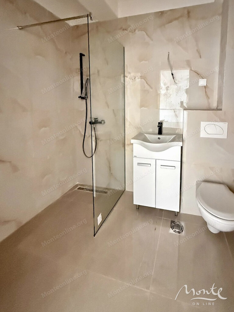 kvartira s 1 spalnej v budve s panoramnym vidom na more i gory 08