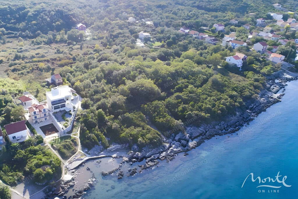 A plot of land on the first line in Krasnichi with a finished project for a 5-star hotel 07