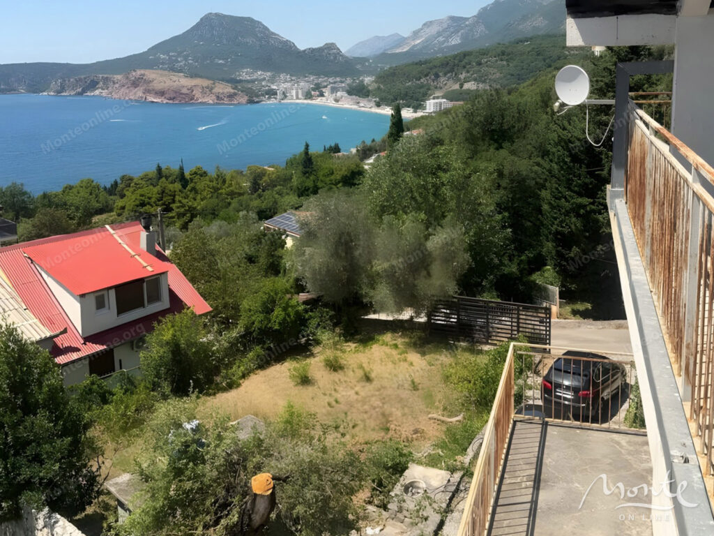 house with a view on a large urbanized plot between Bar and Sutomore 03