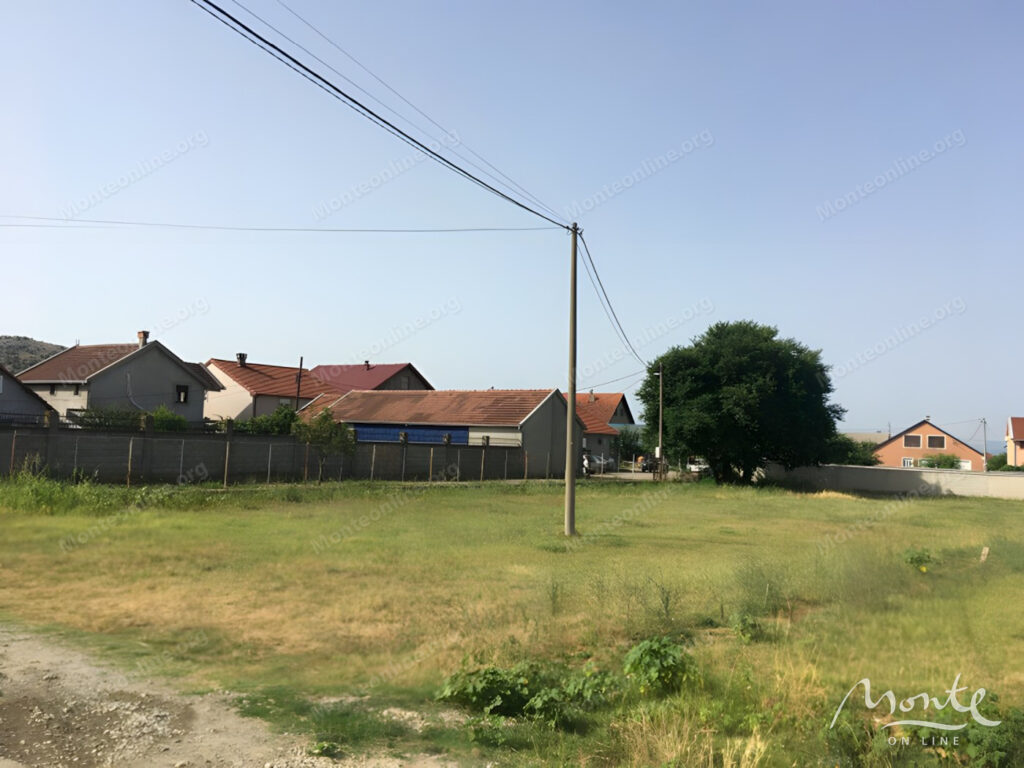 Zemljište za gradnju u Murtovinama Podgorica 02