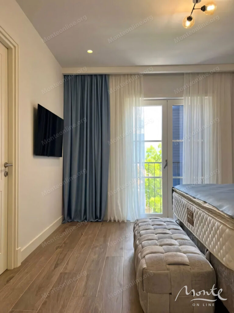 prostornye apartamenty s 1 spalnej v lustica bay centrale 08
